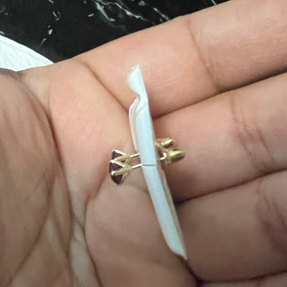 4mm 14k Round Garnet Stone Yellow Italian Gold - Picture 4 of 4